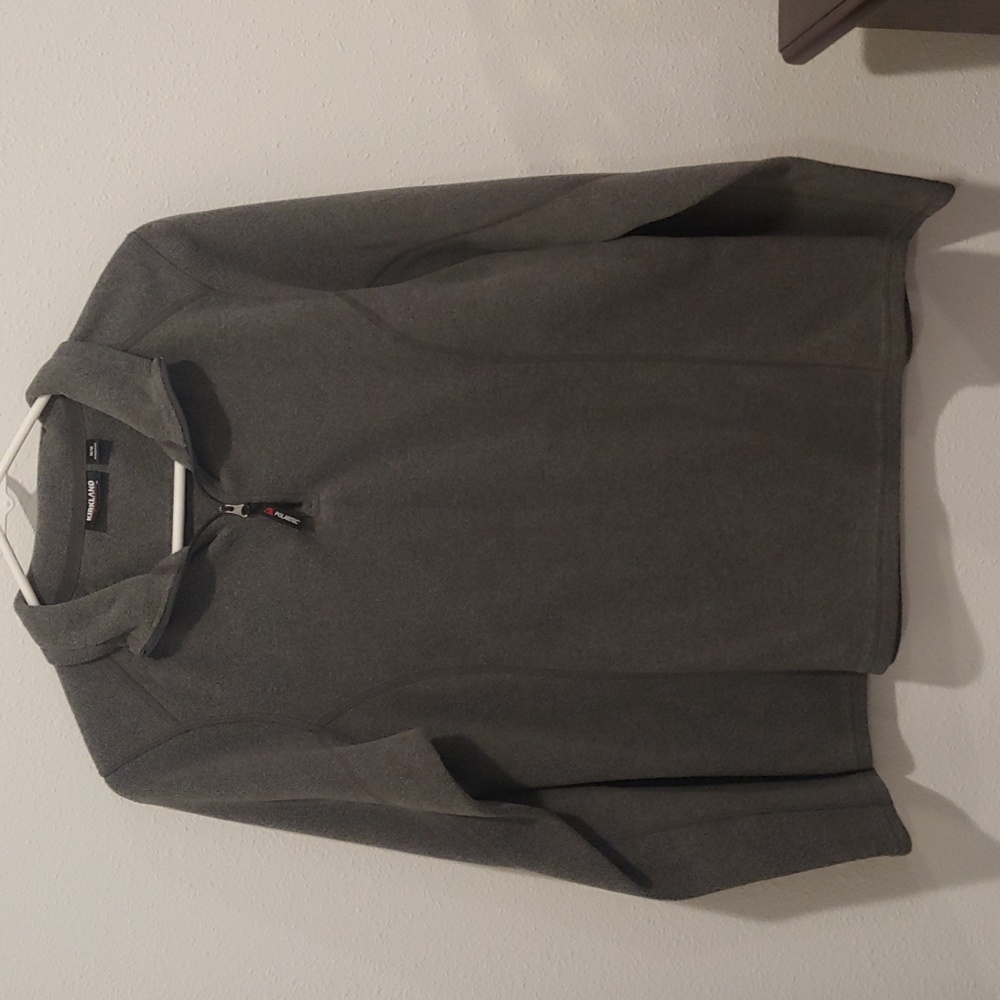 Kirkland Signature Polartec fleece 1/4 zip grey gray medium women's